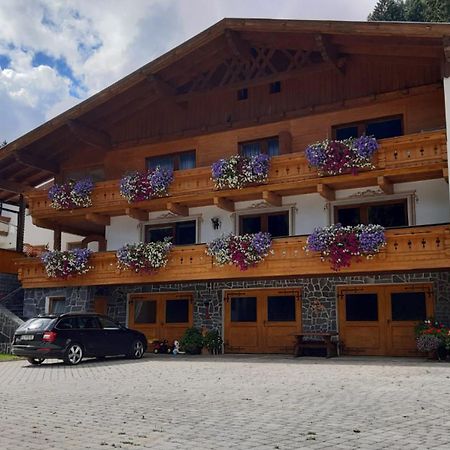 Landhaus Maria Neustift im Stubaital Esterno foto