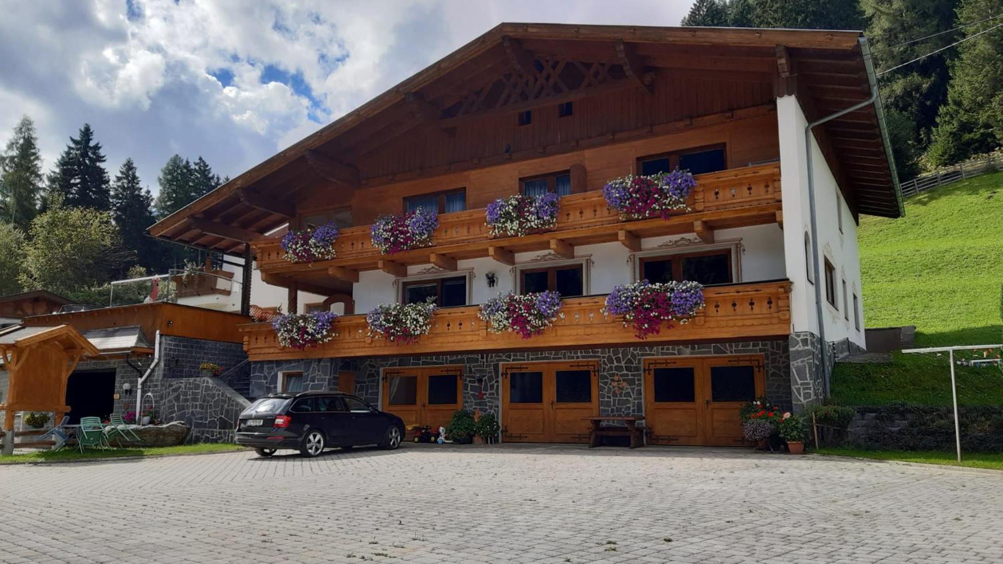 Landhaus Maria Neustift im Stubaital Esterno foto